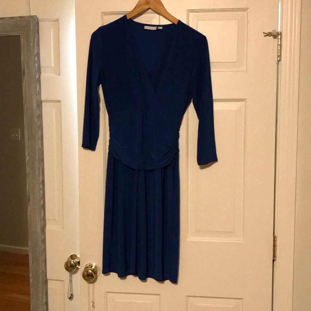 Blue dress w/ mid length sleeves
